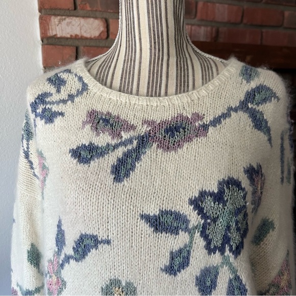 VTG Express Tricot 90s Angora Silk Floral Print Oversized Sweater Sz M - Picture 3 of 7